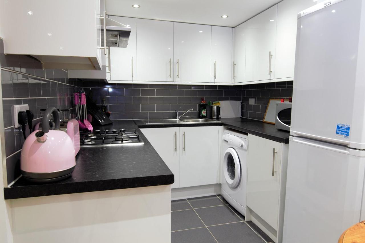 Stylish 2 Bedroom Apartment In The Heart Of Greenwich Londen Buitenkant foto