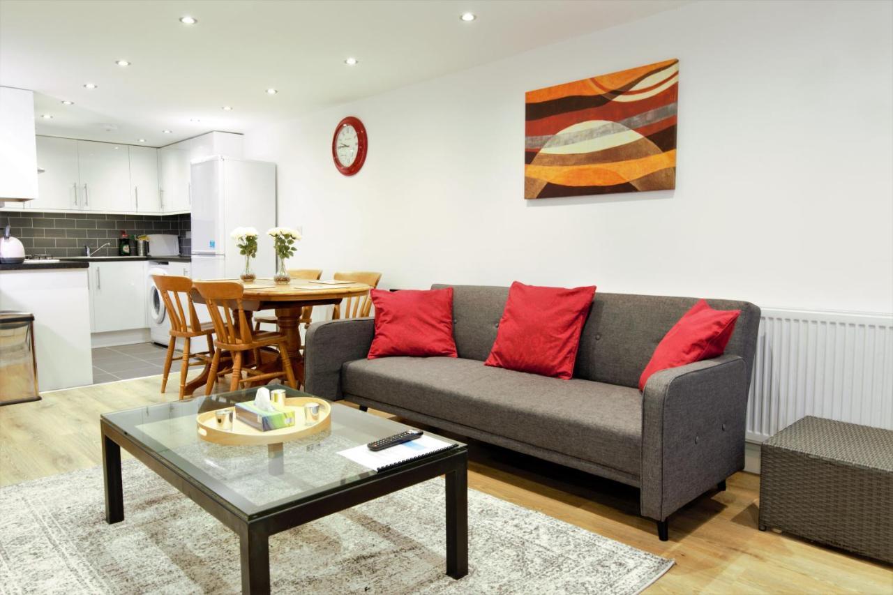 Stylish 2 Bedroom Apartment In The Heart Of Greenwich Londen Buitenkant foto