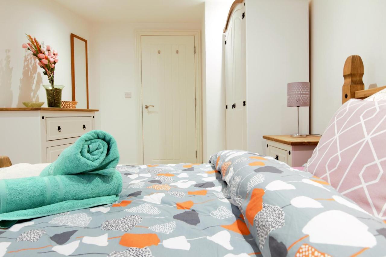 Stylish 2 Bedroom Apartment In The Heart Of Greenwich Londen Buitenkant foto